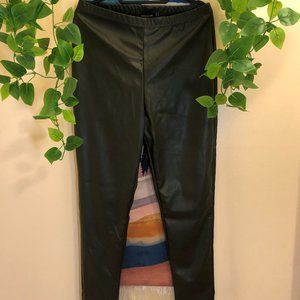 PLT Split Hem Pant